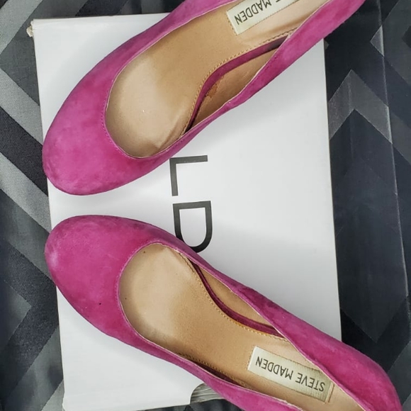 (PAMMY) STEVE MADDEN WEDGED SHOE - Picture 3 of 5